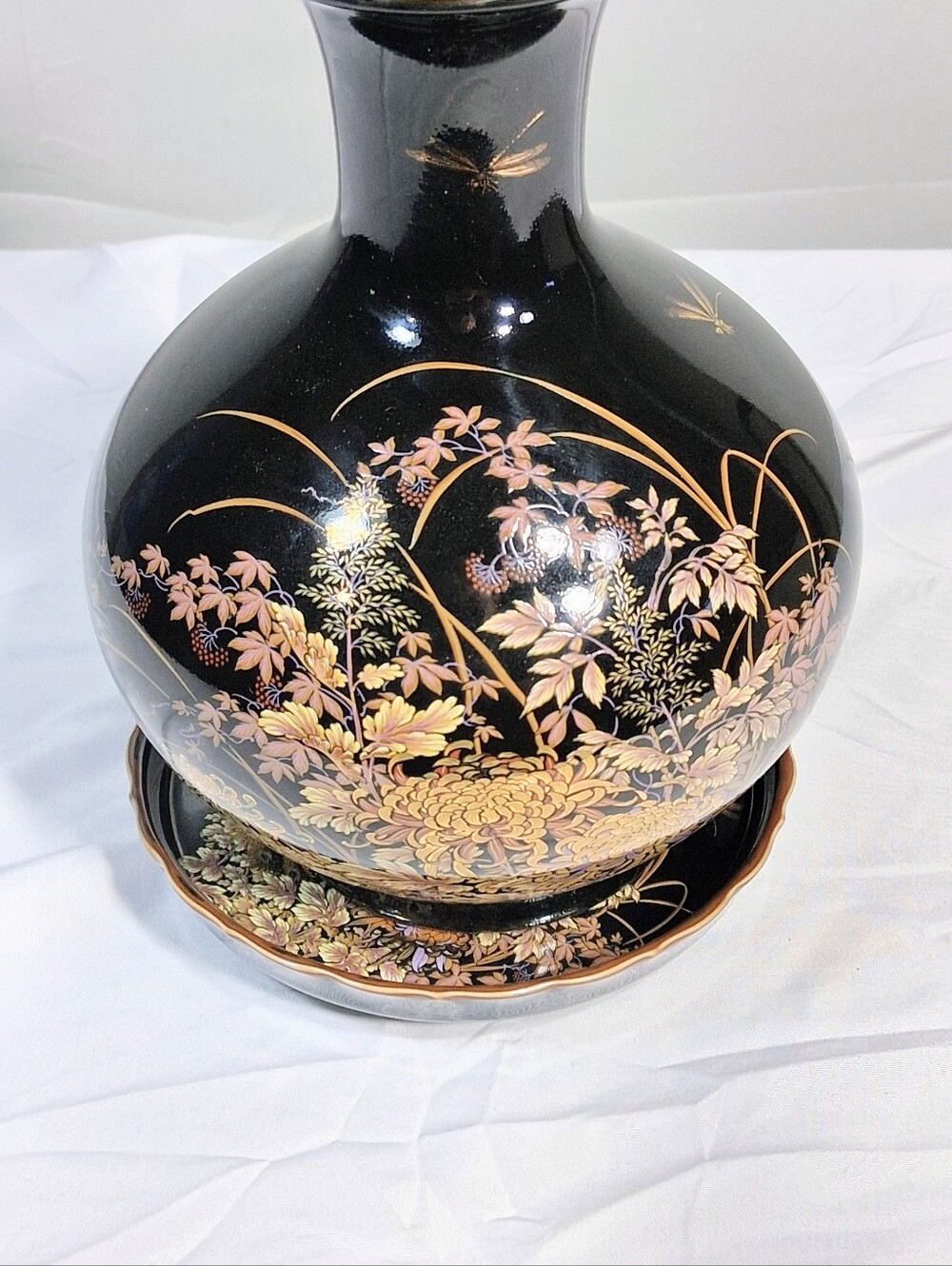 8.5" Stunning Gold Rimmed Porcelain Black Shibata/Toyo Oriental Vase w/ Plate - Picture 3 of 9